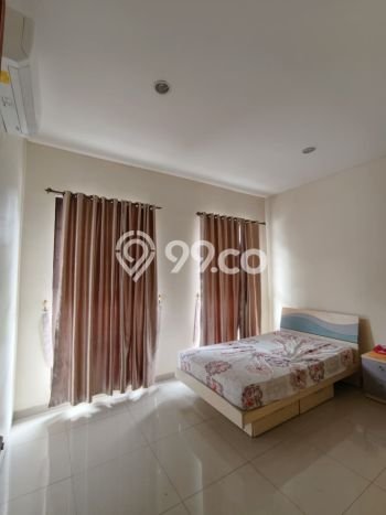 Disewakan! Rumah 4 Kamar Tidur &
4 Kamar Mandi di Suvarna Sutera, Tangerang Disewakan! Rumah 4 Kamar Tidur &
4 Kamar Mandi di Suvarna Sutera, Tangerang
