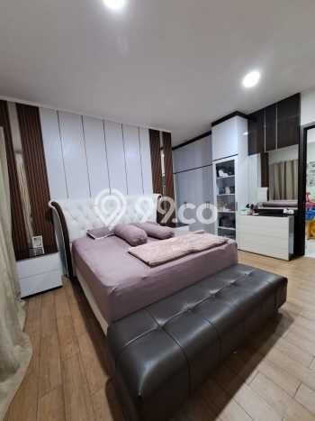 Rumah Elit LB 134m2 Siap Huni Desain Elegan di Suvarna Sutera, Tangerang Rumah Elit LB 134m2 Siap Huni Desain Elegan di Suvarna Sutera, Tangerang