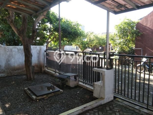 Rumah Modern Cantik 2 Kamar Bisa Langsung Pindah di Tembalang Rumah Modern Cantik 2 Kamar Bisa Langsung Pindah di Tembalang