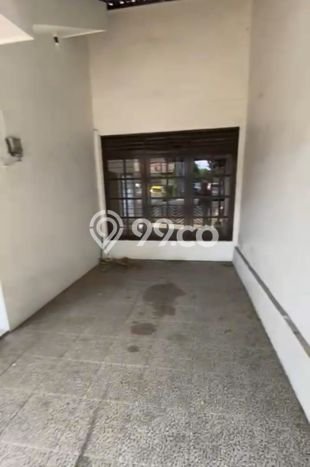 Lokasi strategis! Rumah siap pakai dikontrakkan di Banyumanik LB 90m2 Lokasi strategis! Rumah siap pakai dikontrakkan di Banyumanik LB 90m2