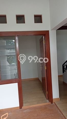 Rumah Bagus Siap Pakai Di Candisari Luas 250m2 Lokasi Strategis Rumah Bagus Siap Pakai Di Candisari Luas 250m2 Lokasi Strategis