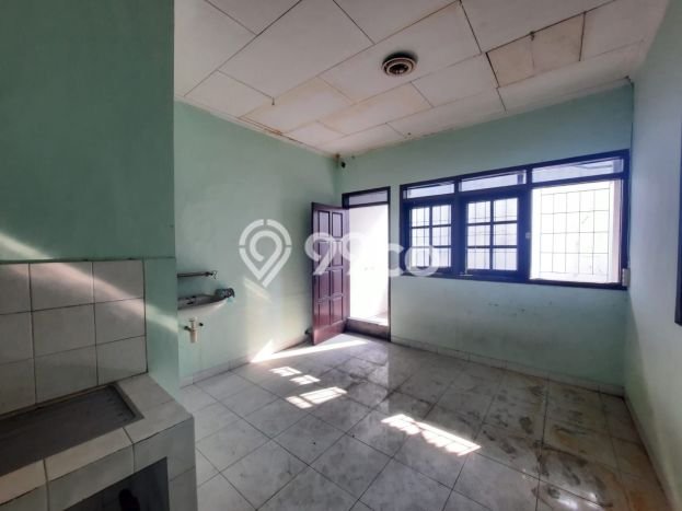 Ruko Disewa di Semarang Barat, Semarang, LT 350m2 / LB 250m2 Ruko Disewa di Semarang Barat, Semarang, LT 350m2 / LB 250m2