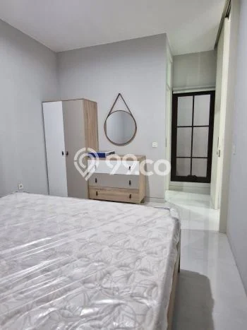Disewakan! Rumah 4 Kamar Tidur &
3 Kamar Mandi di Bukit Sari, Semarang Disewakan! Rumah 4 Kamar Tidur &
3 Kamar Mandi di Bukit Sari, Semarang