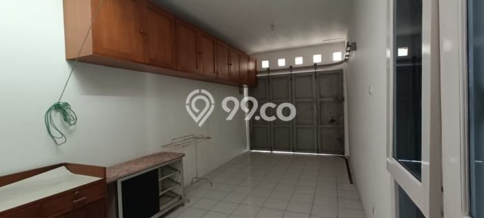 Rumah Cantik Siap Pakai Di Semarang Barat Luas 220m2 Lokasi Strategis Rumah Cantik Siap Pakai Di Semarang Barat Luas 220m2 Lokasi Strategis