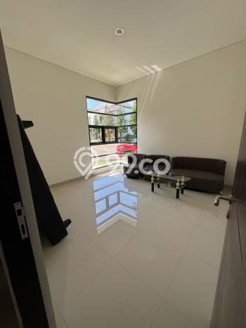 Disewakan! Rumah 3 Kamar Tidur &
3 Kamar Mandi di BSB City, Semarang Disewakan! Rumah 3 Kamar Tidur &
3 Kamar Mandi di BSB City, Semarang