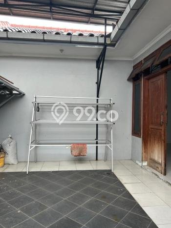 Lokasi terbaik! Rumah siap huni disewakan di Tembalang LB 230m2 Lokasi terbaik! Rumah siap huni disewakan di Tembalang LB 230m2
