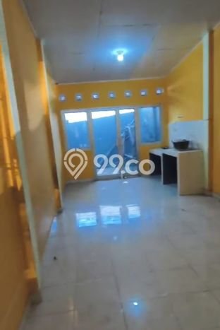 Area Ramai! Ruko Dijual di Banyumanik untuk Bisnis Luas Bangunan 115m2 Area Ramai! Ruko Dijual di Banyumanik untuk Bisnis Luas Bangunan 115m2