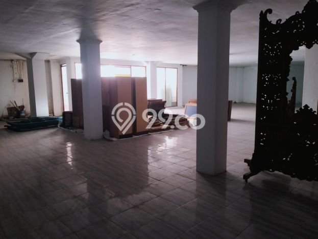 Komersial Komersial Disewakan di Semarang Barat Semarang Luas 300m2 Komersial Komersial Disewakan di Semarang Barat Semarang Luas 300m2