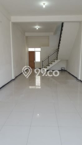 Ruko untuk Disewa di Pusat Semarang Luas Bangunan 250m2 Ruko untuk Disewa di Pusat Semarang Luas Bangunan 250m2