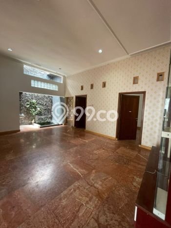 Disewakan Segera Rumah Kondisi Baik di Area Banyumanik, Semarang Disewakan Segera Rumah Kondisi Baik di Area Banyumanik, Semarang