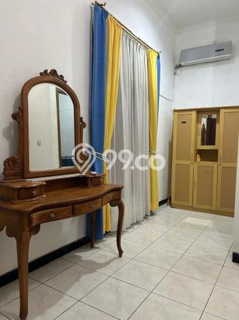 Lokasi terbaik! Rumah siap huni disewakan di Tembalang LB 230m2 Lokasi terbaik! Rumah siap huni disewakan di Tembalang LB 230m2