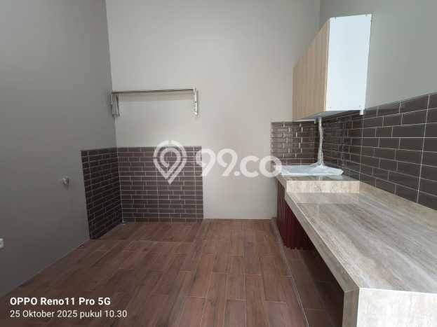 Rumah di Banyumanik, 2 KT, Dekat Fasilitas Umum, LT 162m2m² Bangunan 150m2m² Rumah di Banyumanik, 2 KT, Dekat Fasilitas Umum, LT 162m2m² Bangunan 150m2m²