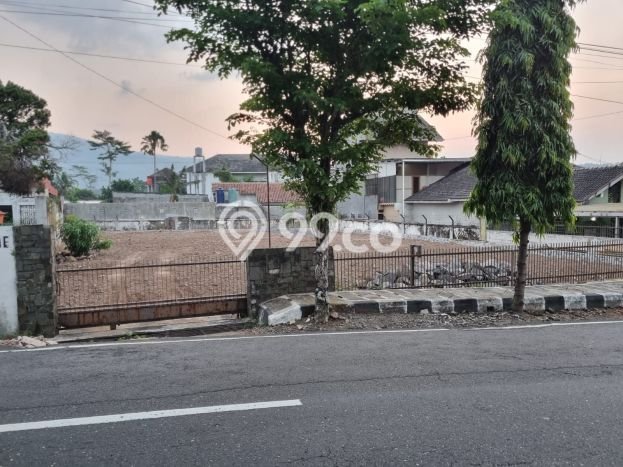 Disewakan Tanah di Ungaran Barat Luas 894m2 SHM Disewakan Tanah di Ungaran Barat Luas 894m2 SHM