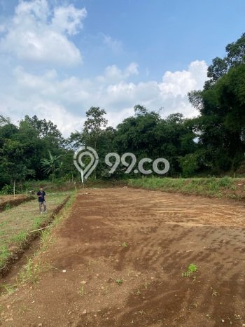 INVESTASI POTENSIAL! Vila Kawasan Parung Kuda, Luas 240m2m², Lokasi Prima INVESTASI POTENSIAL! Vila Kawasan Parung Kuda, Luas 240m2m², Lokasi Prima