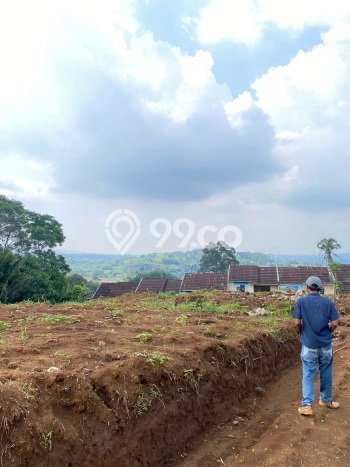 INVESTASI POTENSIAL! Vila Kawasan Parung Kuda, Luas 240m2m², Lokasi Prima INVESTASI POTENSIAL! Vila Kawasan Parung Kuda, Luas 240m2m², Lokasi Prima