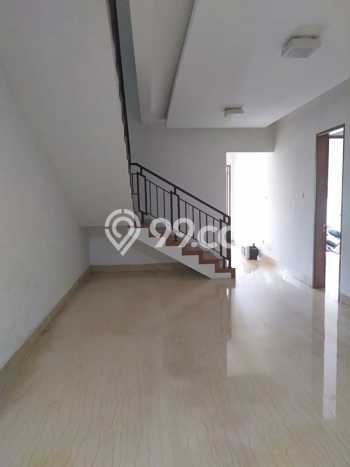 Hunian Elit LB 316m2 Siap Huni Desain Elegan di Kemang, Jakarta Selatan Hunian Elit LB 316m2 Siap Huni Desain Elegan di Kemang, Jakarta Selatan
