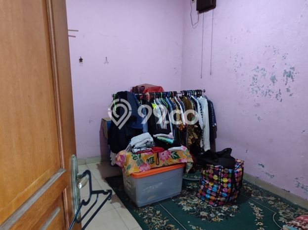 Rumah Eksklusif Dijual LT 331m2 di Ciracas, Jakarta Timur Rumah Eksklusif Dijual LT 331m2 di Ciracas, Jakarta Timur