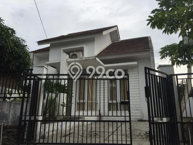 Rumah Strategis Minimalis Lb 70m2 di Jombang, Cilegon Rumah Strategis Minimalis Lb 70m2 di Jombang, Cilegon