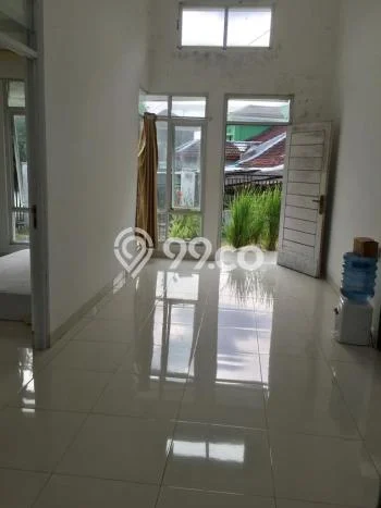 Rumah Strategis Minimalis Lb 70m2 di Jombang, Cilegon Rumah Strategis Minimalis Lb 70m2 di Jombang, Cilegon