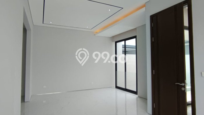 Ready to Use! Premium House LT 200m2 Desain Modern di Citraland Ready to Use! Premium House LT 200m2 Desain Modern di Citraland
