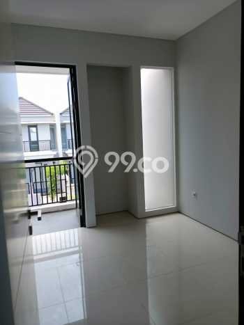 Rumah Luas Asri 3 KT Siap Huni di Pondok Tjandra Sidoarjo Rumah Luas Asri 3 KT Siap Huni di Pondok Tjandra Sidoarjo