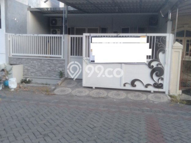 Dijual Hunian Rumah Terawat 4 KT di Surabaya Kota, Surabaya Dijual Hunian Rumah Terawat 4 KT di Surabaya Kota, Surabaya