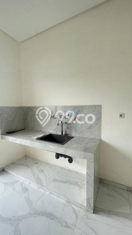 Rumah Modern 2 Kamar LT 119m2 di Tidar Rumah Modern 2 Kamar LT 119m2 di Tidar
