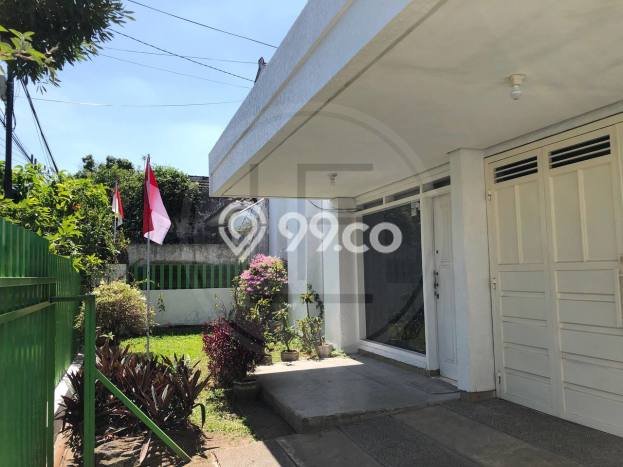 Rumah Bagus di , Malang, Luas Tanah 283m2m², LB 180m2m² Rumah Bagus di , Malang, Luas Tanah 283m2m², LB 180m2m²