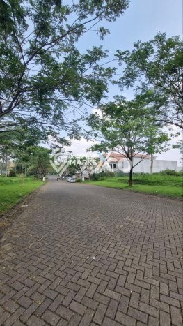 Tanah Dijual di Malang Seluas 324m2 Strategis Tanah Dijual di Malang Seluas 324m2 Strategis