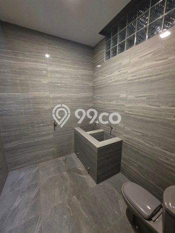 Hot Offer Hunian Mewah Ideal dan Luas di Klojen, Malang Hot Offer Hunian Mewah Ideal dan Luas di Klojen, Malang