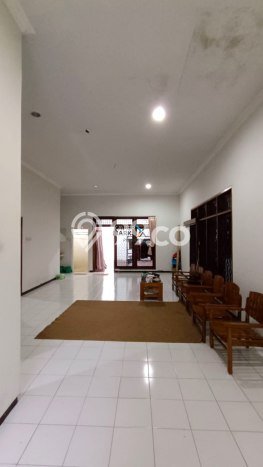 Rumah Modern 3 KT di Araya Malang Semi Furnished Rumah Modern 3 KT di Araya Malang Semi Furnished