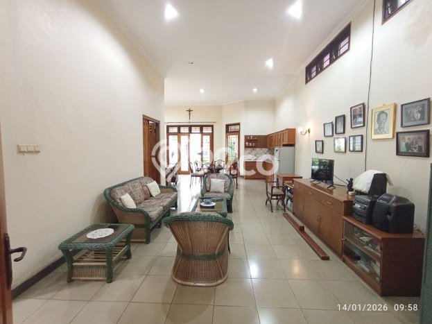 Dijual Rumah Premium dengan Fasilitas Sekitar Lengkap di Klojen, Malang Dijual Rumah Premium dengan Fasilitas Sekitar Lengkap di Klojen, Malang