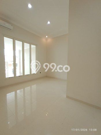 Jual Rumah Luas Megah Dengan View Cantik di Tidar, Malang Jual Rumah Luas Megah Dengan View Cantik di Tidar, Malang