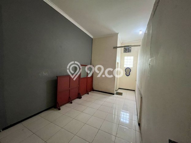 Unit Ruko Dijual di Lowokwaru Malang Luas Tanah 60m2, Luas Bangunan 180m2 Unit Ruko Dijual di Lowokwaru Malang Luas Tanah 60m2, Luas Bangunan 180m2