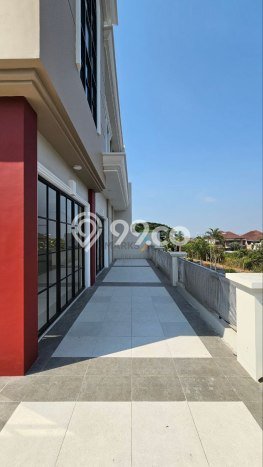 Ruko Dijual di Malang LT 218m2 & LB 240m2 Lokasi Terbaik! Ruko Dijual di Malang LT 218m2 & LB 240m2 Lokasi Terbaik!