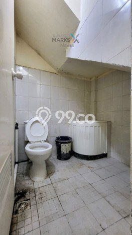 Ruko Disewa di Blimbing, Malang, LT 56m2 / LB 168m2 Ruko Disewa di Blimbing, Malang, LT 56m2 / LB 168m2