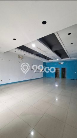 Disewakan Ruko komersial di Lowokwaru luas bangunan 280m2 Disewakan Ruko komersial di Lowokwaru luas bangunan 280m2