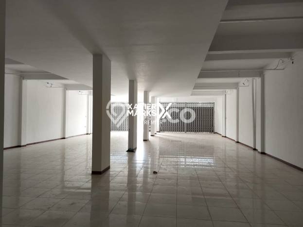 Disewakan Ruko komersial di Pakis luas bangunan 318m2 Disewakan Ruko komersial di Pakis luas bangunan 318m2