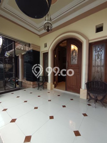 Jual Rumah Mewah Elegan Dengan View Cantik di Sawojajar, Malang Jual Rumah Mewah Elegan Dengan View Cantik di Sawojajar, Malang