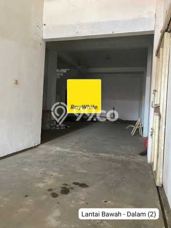 Ruko Strategis di Boja, Luas 200m², Area Bisnis, Ramai Ruko Strategis di Boja, Luas 200m², Area Bisnis, Ramai