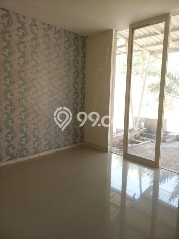 Rumah Terawat LT 200m2m² / LB 125m2m² di Lokasi Premium Tembalang, Semarang Rumah Terawat LT 200m2m² / LB 125m2m² di Lokasi Premium Tembalang, Semarang
