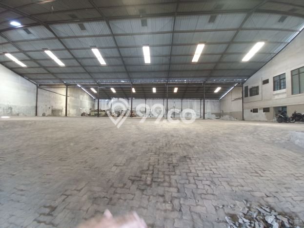 Unit Gudang Dijual di Semarang LT 3360m2 & LB 2000m2 Unit Gudang Dijual di Semarang LT 3360m2 & LB 2000m2