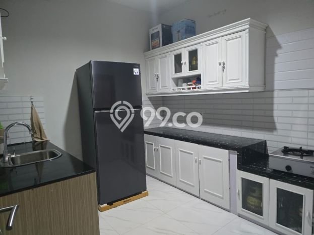 Rumah Elit LB 430m2 Siap Pakai Desain Elegan di Geger Kalong, Bandung Rumah Elit LB 430m2 Siap Pakai Desain Elegan di Geger Kalong, Bandung