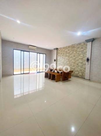 Hunian Eksklusif Dijual LT 160m2 di BSD, Tangerang Selatan Hunian Eksklusif Dijual LT 160m2 di BSD, Tangerang Selatan