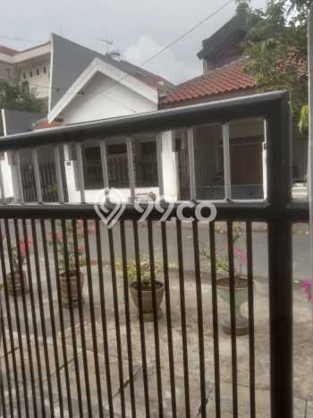 Jual Rumah Eksklusif 4 KT di kertajaya, Surabaya Jual Rumah Eksklusif 4 KT di kertajaya, Surabaya
