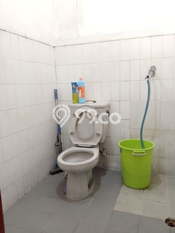 Unit Ruko Disewakan di Pabean Cantikan di Area Ramai & Strategis Unit Ruko Disewakan di Pabean Cantikan di Area Ramai & Strategis