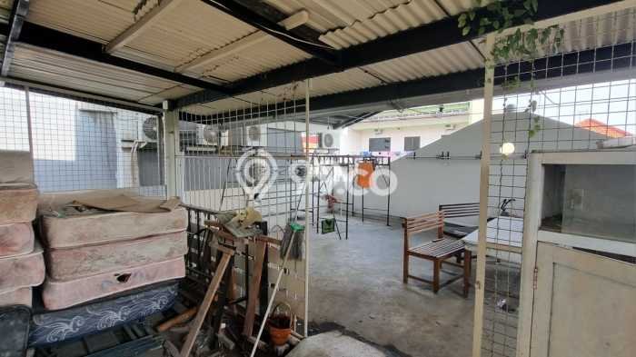 Dijual Kost Strategis di Tenggilis Mejoyo, Surabaya 16 KT, 6 KM, Luas Bangunan 550m2 Dijual Kost Strategis di Tenggilis Mejoyo, Surabaya 16 KT, 6 KM, Luas Bangunan 550m2