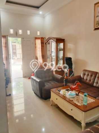 Dijual Rumah 3 Kamar Lokasi Ideal Bagus dan Strategis di Karawaci Dijual Rumah 3 Kamar Lokasi Ideal Bagus dan Strategis di Karawaci