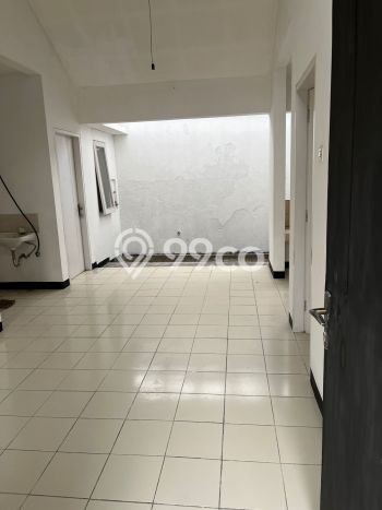 Sewa Rumah Murah di Kota Baru Parahyangan Bandung dengan 3 Kamar Tidur Sewa Rumah Murah di Kota Baru Parahyangan Bandung dengan 3 Kamar Tidur