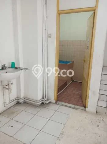 FOR RENT! Ruko di Cicadas Cocok untuk Bisnis 300m2 FOR RENT! Ruko di Cicadas Cocok untuk Bisnis 300m2